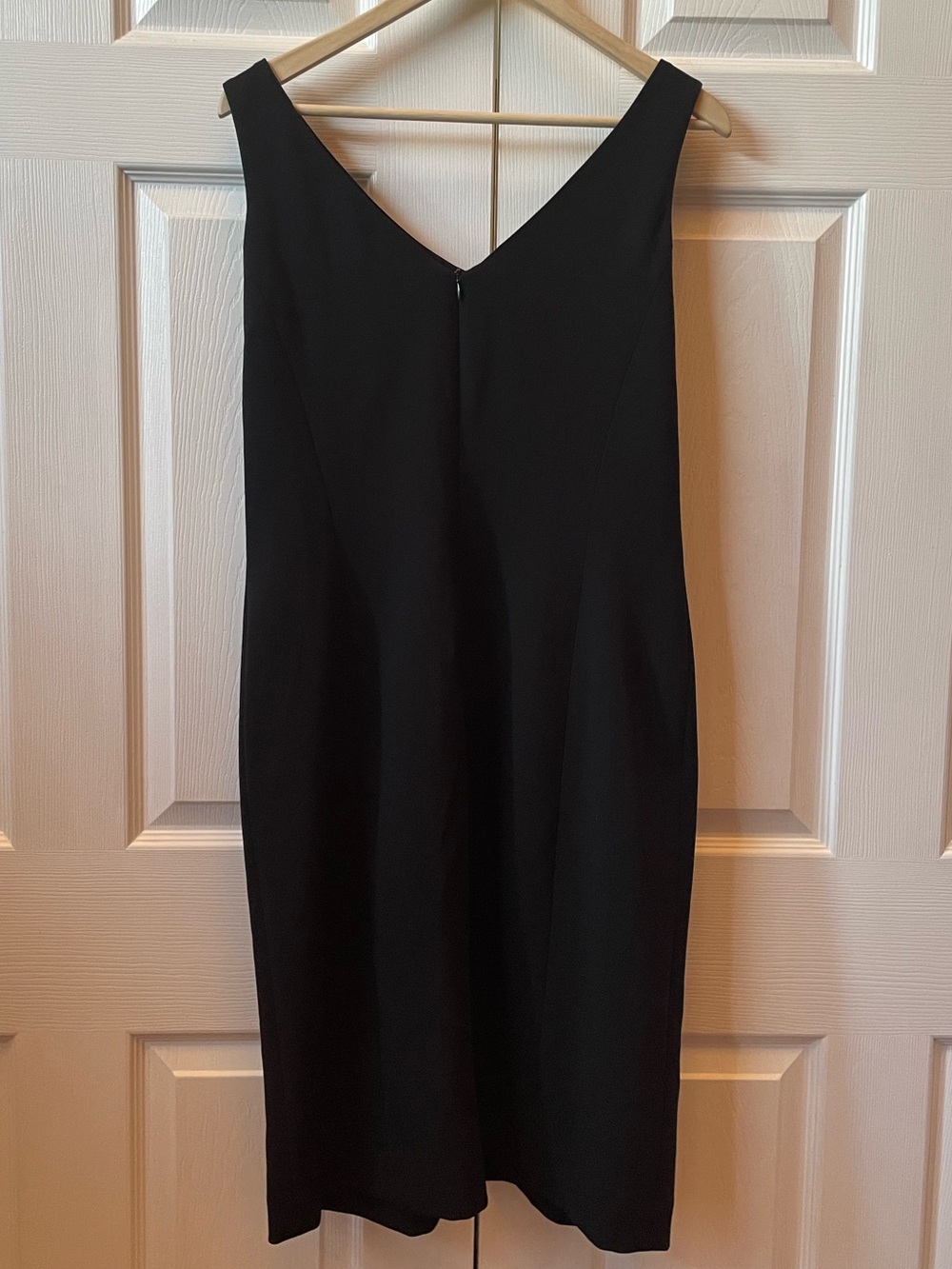 Vintage Jones of New York Black V-Neck Sleeveless Sheath Dress - Women - Picture 6 of 7